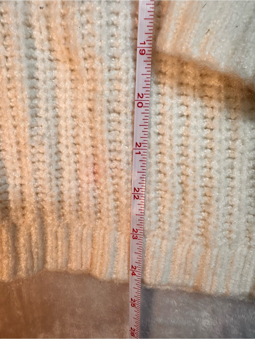 Torrid Ivory Red Heart Chunky Knit V-Neck Sweater Size 00 (M/L) Cozy Valentine - Picture 3 of 8